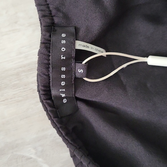 English Rose Black Pleated Jumpsuit Off Shoulder Chiffon Sizes S & XS - Picture 6 of 7